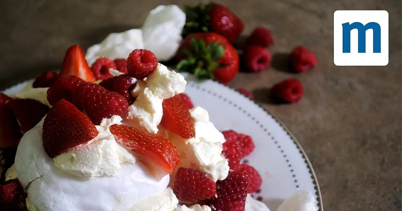 "3 Minute Microwave Meringues. Sometimes Things Can Be so Simple, but Good!