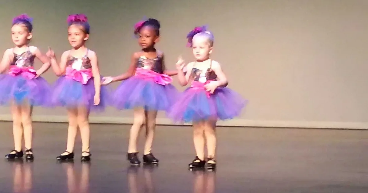 Little Girl Literally Steals the Show at Dance Recital, Watch What She Does! OMG!
