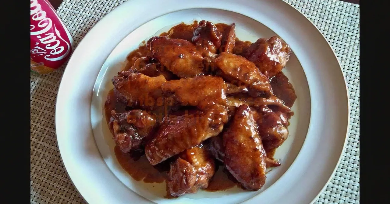 She Pours Coca Cola on Chicken Wings. the Result? Insanely Delicious!