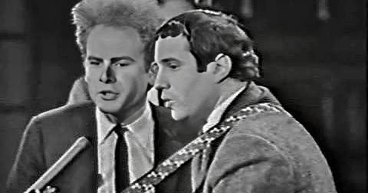In 1966, Simon & Garfunkel Sang This Legendary Song Onstage. Wow!