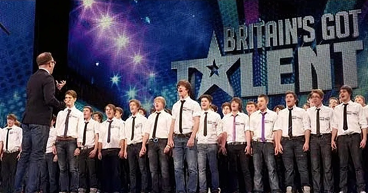 133 Boys Got Onstage. What They Did Next Got Even Simon to His Feet! Unbelievable!