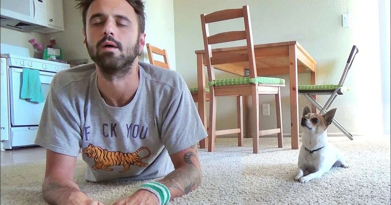 Hilarious Chihuahua Mimics His Owner''s Yoga Poses! Hilarious!