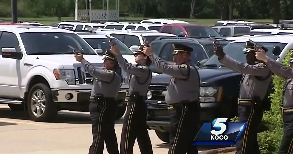 A Police Dog Was Killed in the Line of Duty. Watch What His Handler Does at the Funeral. Heartbreaking.