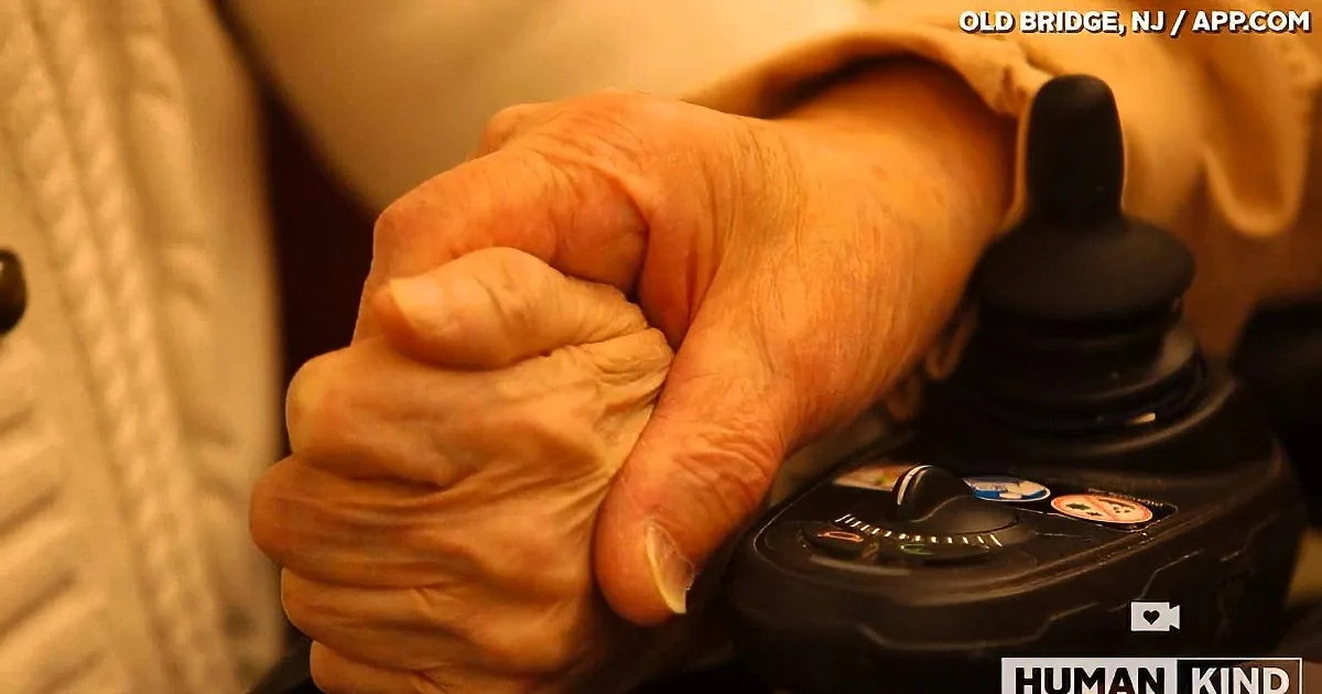 Alzheimer''s Doesn''t Stop This Incredible Couple''s Love. Their Story Had Me in Tears!