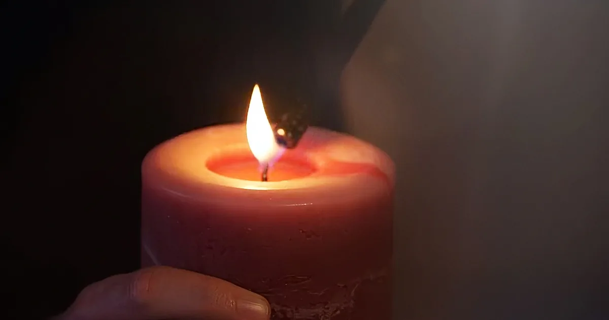 He Starts Singing ''The Prayer'' and Seconds Later, I''m Covered in Goosebumps