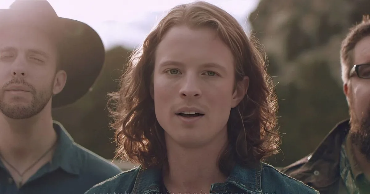 Classic Song ''God Bless America'' Goes a Capella and It''s the Best Thing You''ll Hear All Day