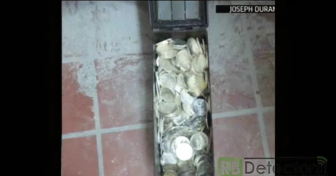 This Safe Was Bound for the Junk Yard. You''ll Never Guess What Was Actually Inside of It!