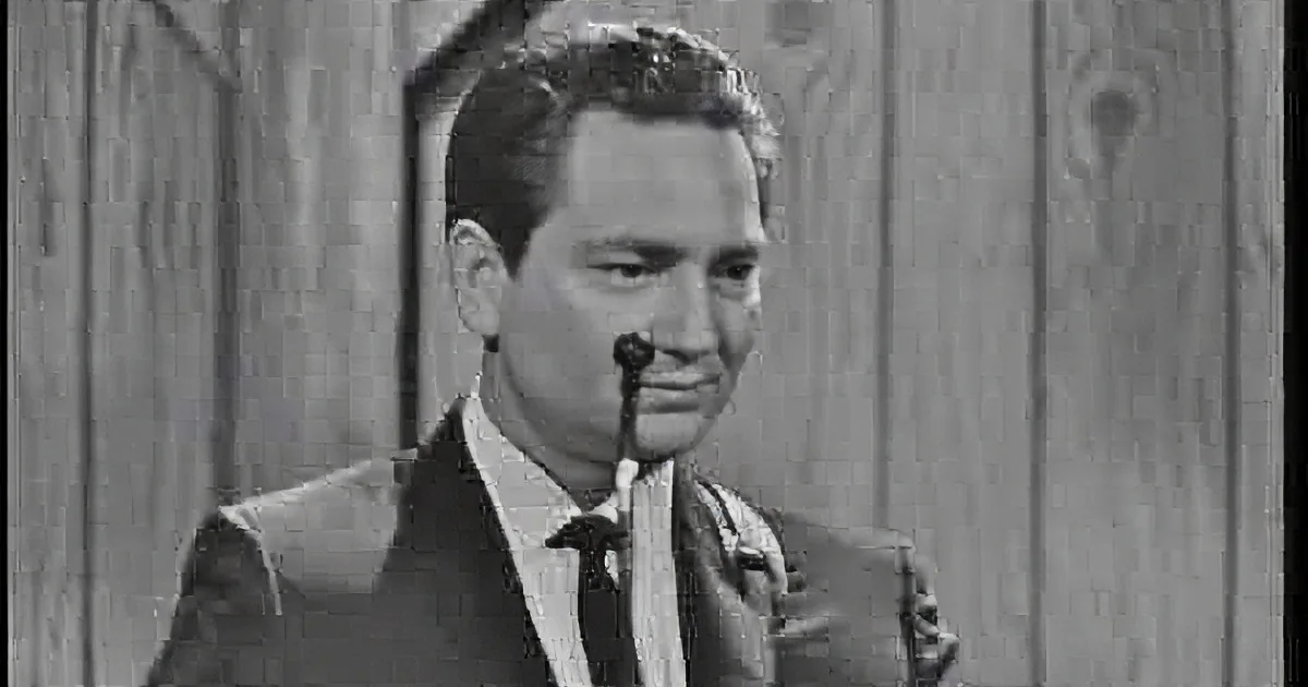 Beard-Free Willie Nelson Plays ''Hello Walls'' in This Rare Footage From the Porter Wagoner Show