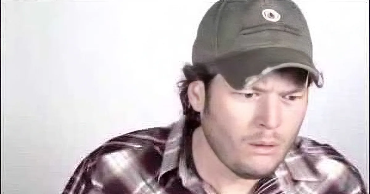 Luke Bryan Dons a Sporty Leotard, Performs ''Single Ladies'' Dance Number. OMG, I''m Crying!