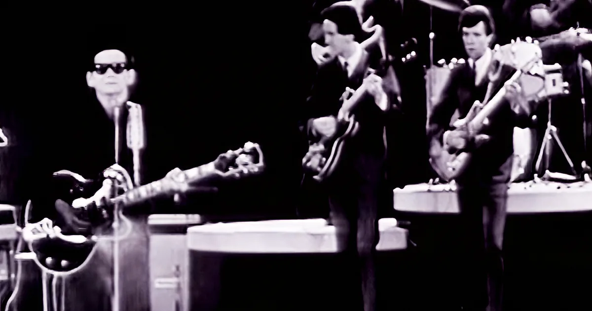 Remembering Roy Orbison With One of His Deeply Emotional and Touching Ballads