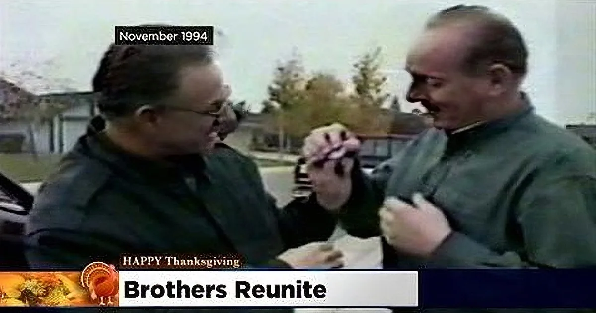 Brothers Celebrate 20 Years Since They First Reunited on Thanksgiving! Watch Their Reaction!