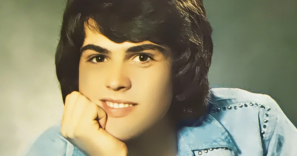 15-Year-Old Donny Osmond Sings ''Puppy Love'' and His Voice Is Angelic!