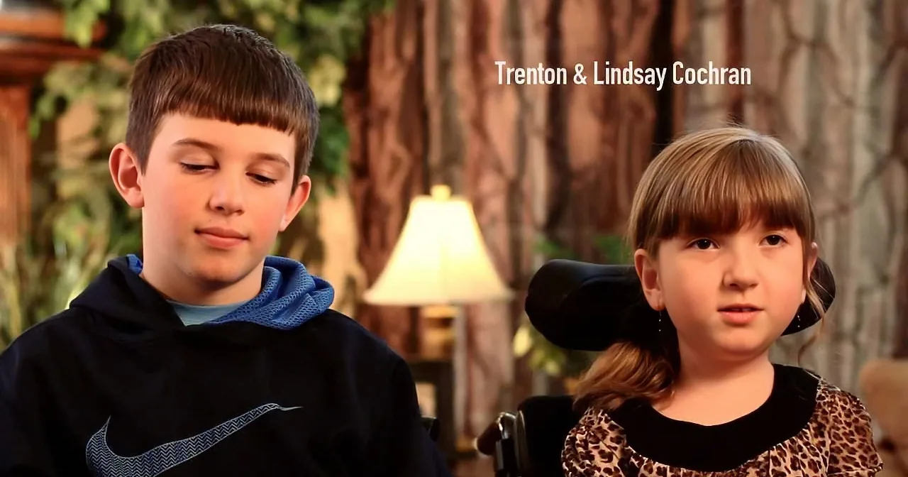 Wheelchair-Bound Sister Experiences the Love of Protective Brother. They Share the Warmest Moment.