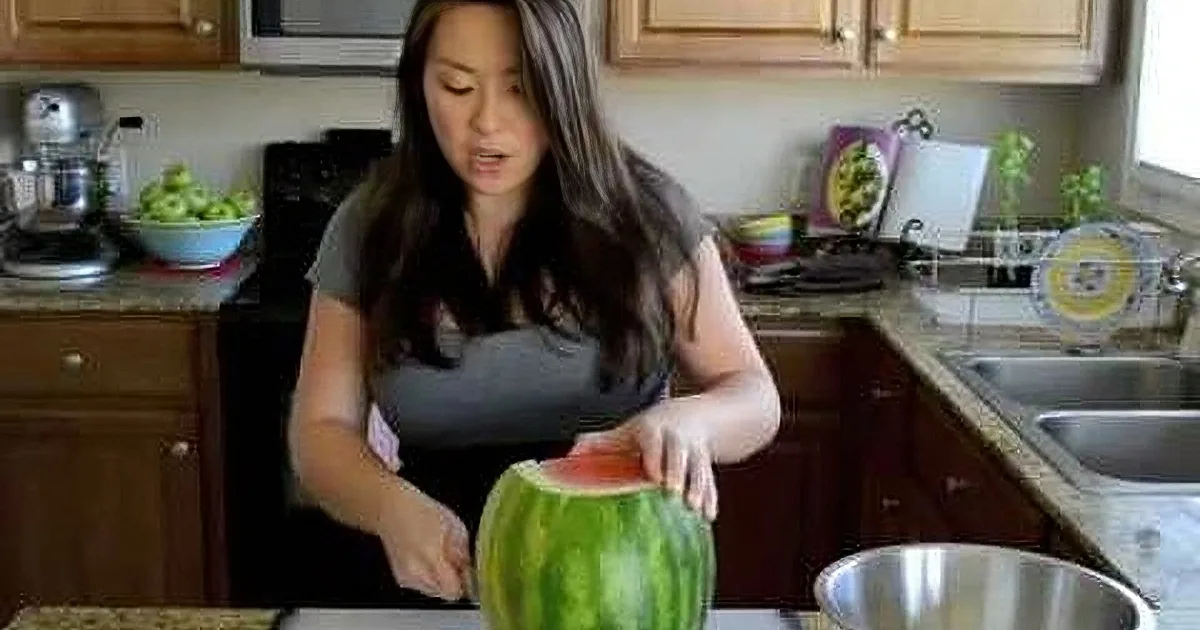 Woman Stands in Kitchen and Explains How to Get Best Watermelon. so Simple!
