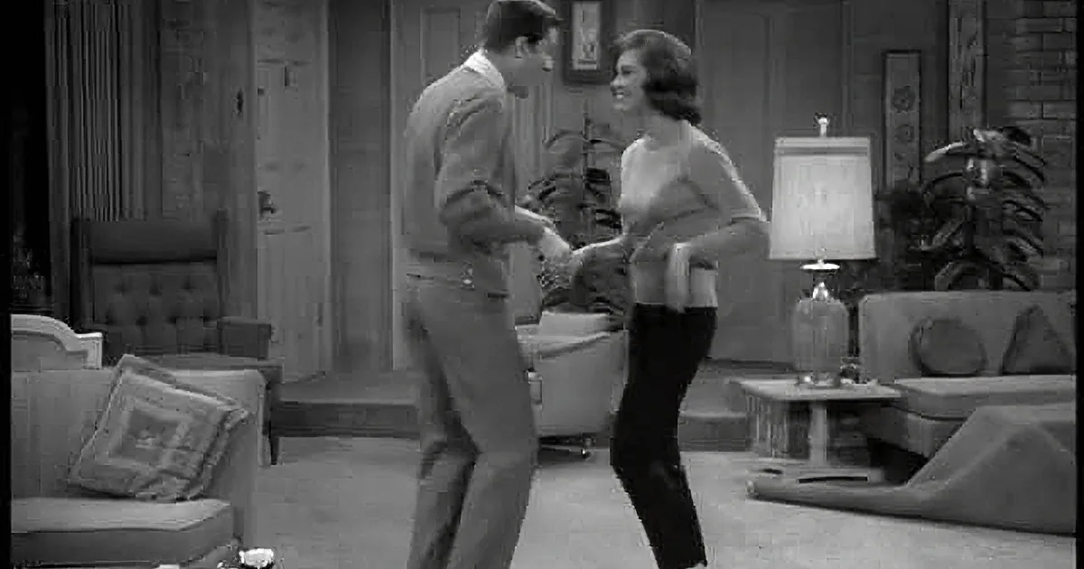 Favorite Actors Bust a Move in Swinging Sixties Style! Have You Tried These Dance Moves?