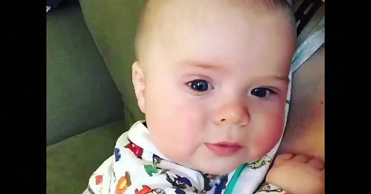 Adorable Baby Boy Sleeping on Mommy''s Chest. I Laughed at What Came Next.