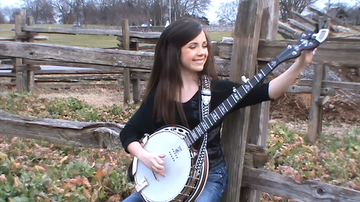 Willow Banjo Player