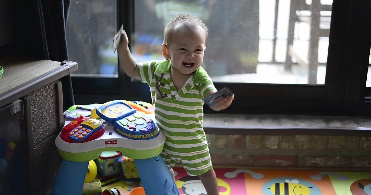 This Little Guy Gets so Excited When His Daddy Comes Home