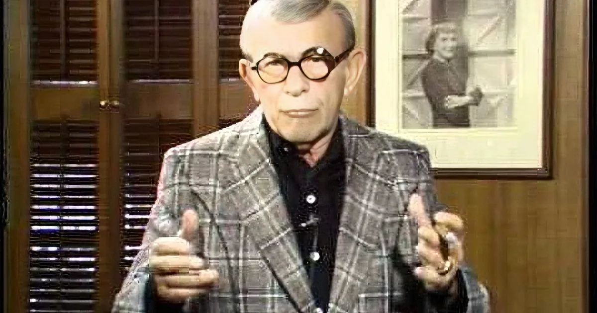 George Burns Tells His Favorite Joke. This Will Make Some People Roar With Laughter... or Not.