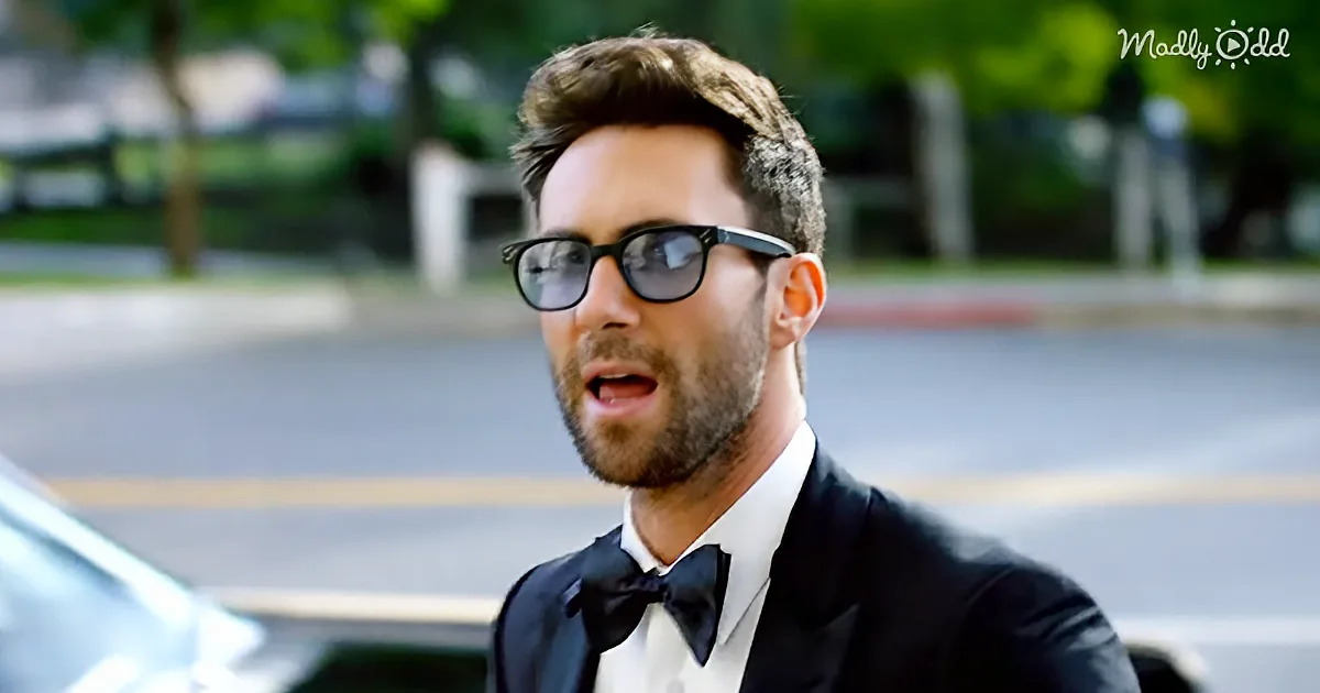 These Wedding Crashers Just Want to Sweeten up the Dance