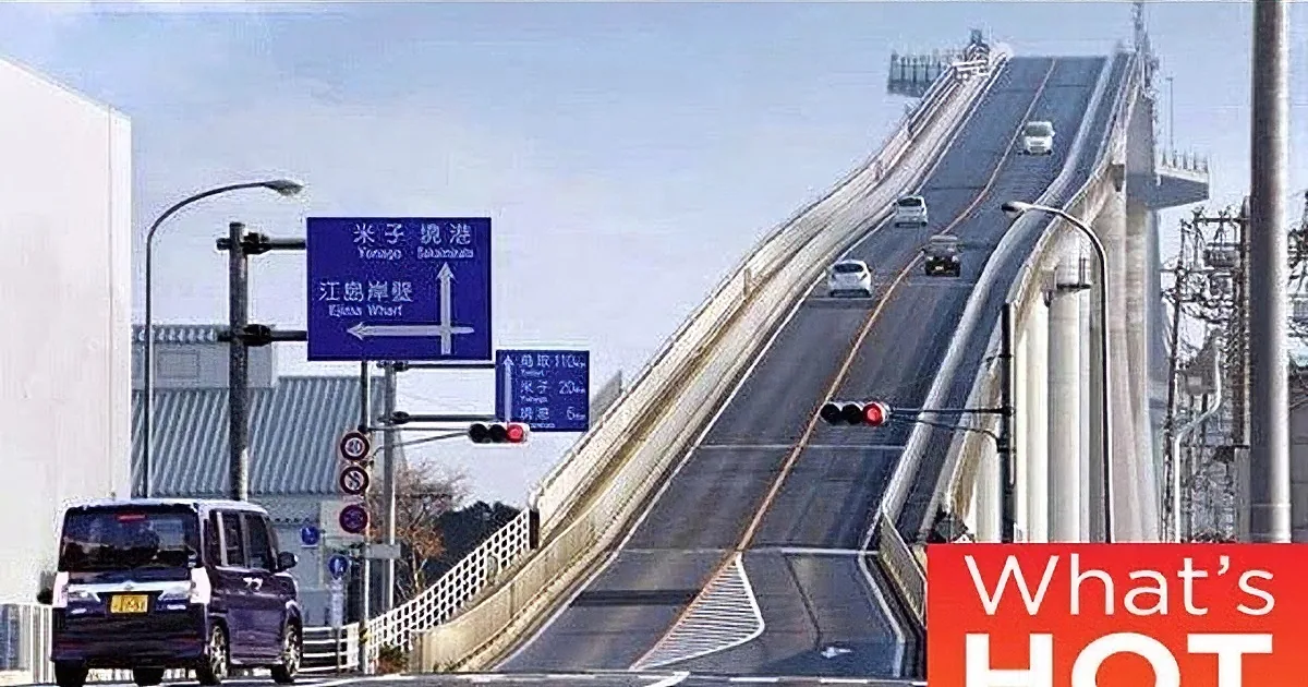 This Famous Bridge Is Giving People Anxiety Attacks. See What Happens... Crazy!