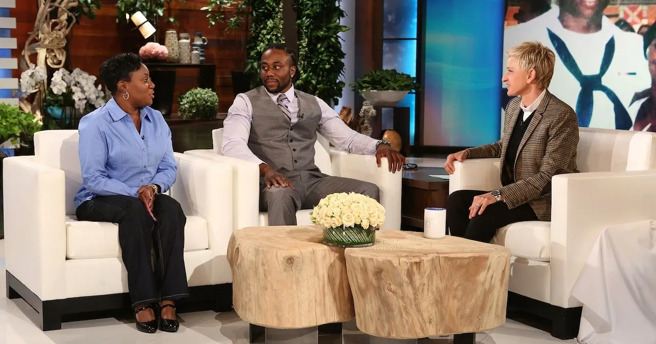 This Navy Veteran Rescued Grandmother From a Terrible Attack, and Ellen Refuses to Accept That He Can''t Make Ends Meat