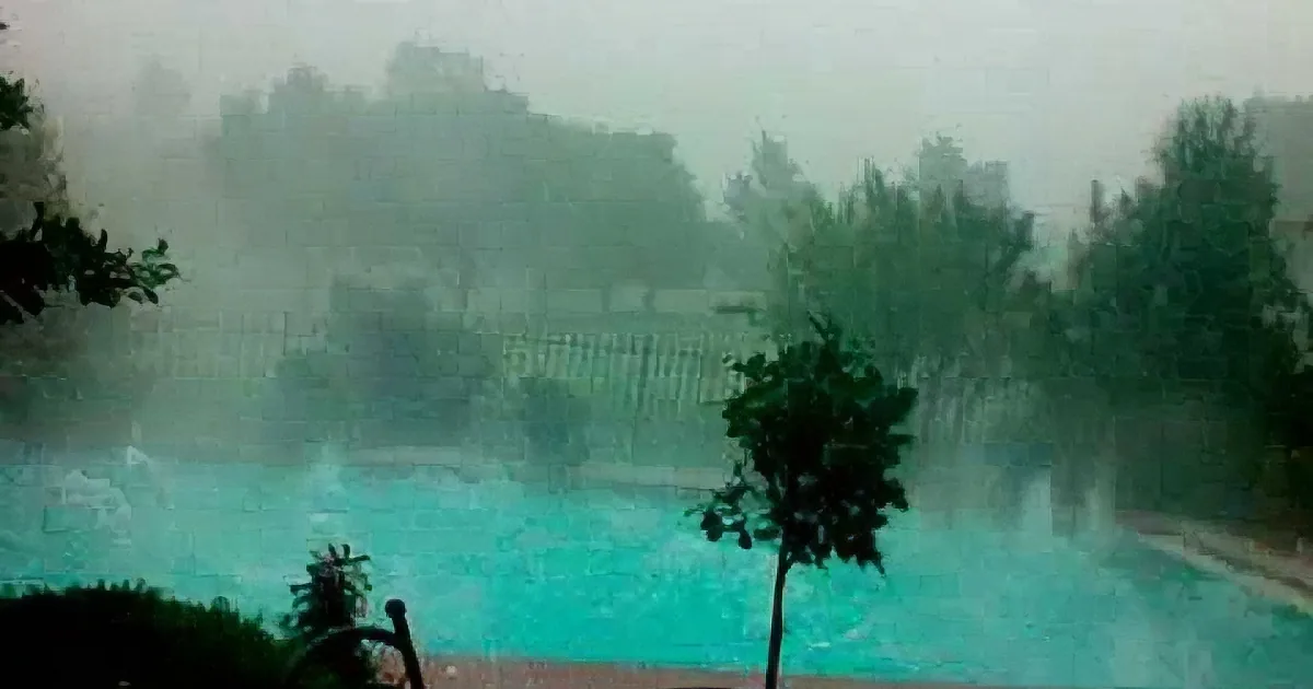 While They Film This Massive Hail Storm, Pay Close Attention to That Pool! Bone-Chilling!