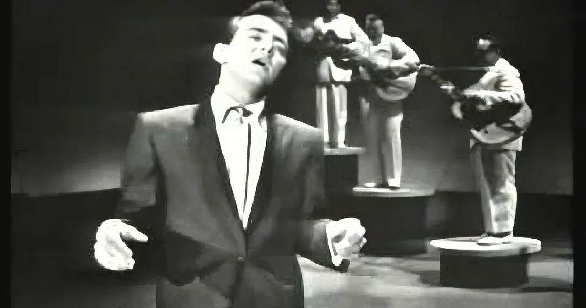 Bobby Darin Performed This Song in 1959. but Did You Know About the Secrets He Was Hiding? OMG!