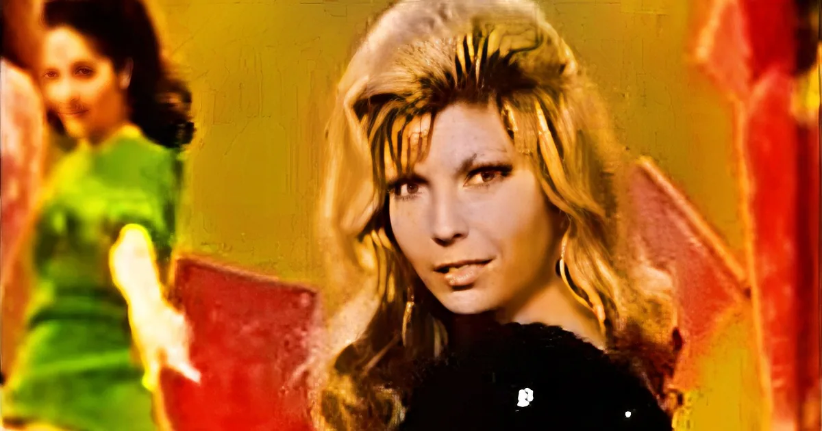 All the Radios Were Playing This Nancy Sinatra Song in 1966