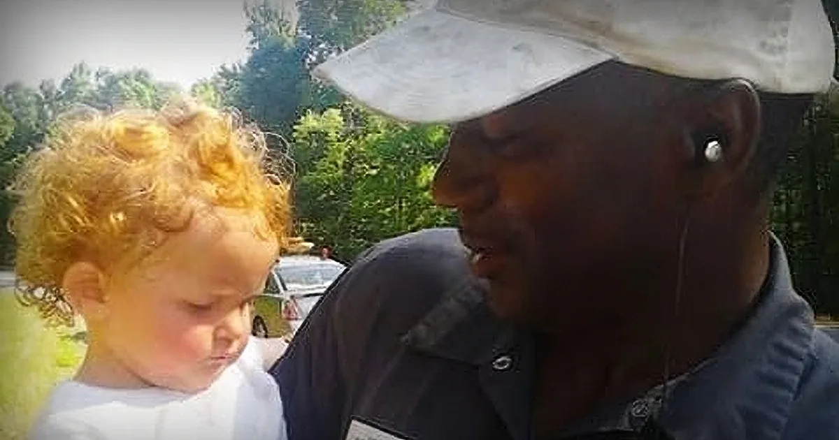 Mechanic Hits Brakes While Driving on Side of Road, Then Makes Horrifying Realization