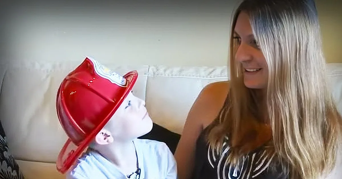 Pregnant Mom Passes out in Bathroom. What 6-Yr-Old Son Does Next Leaves Police Amazed