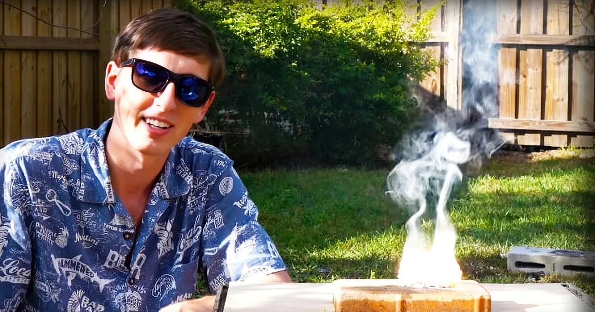 Is There a Way to Put out the Fire? When Magnesium Burns, It Doesn''t Want to Stop