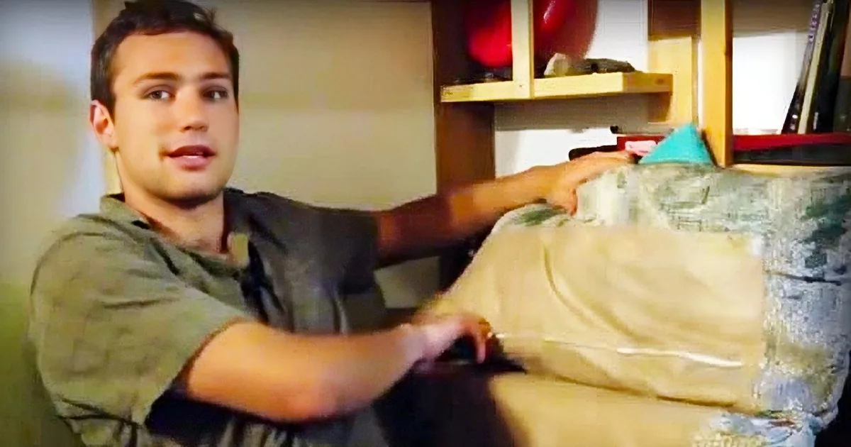 When Three Roommates Decide to Find out What Lurks Within a Smelly Thrift Store Sofa...