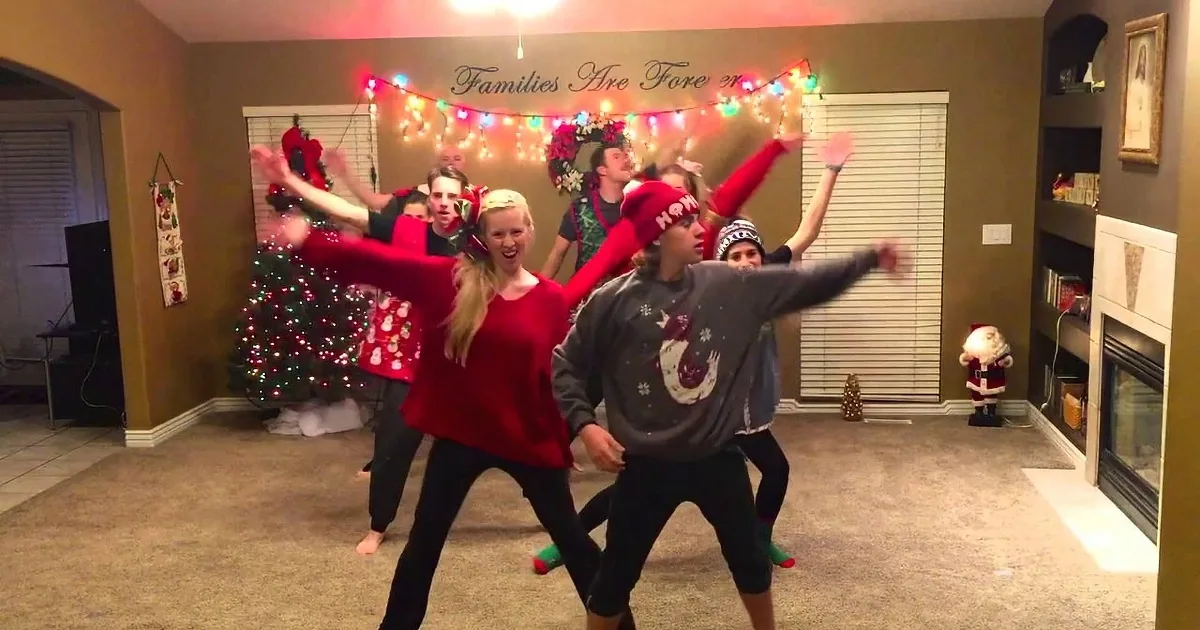 Eight Kids + Mom''s Sweaters + Justin Bieber = Fun Christmas Memories