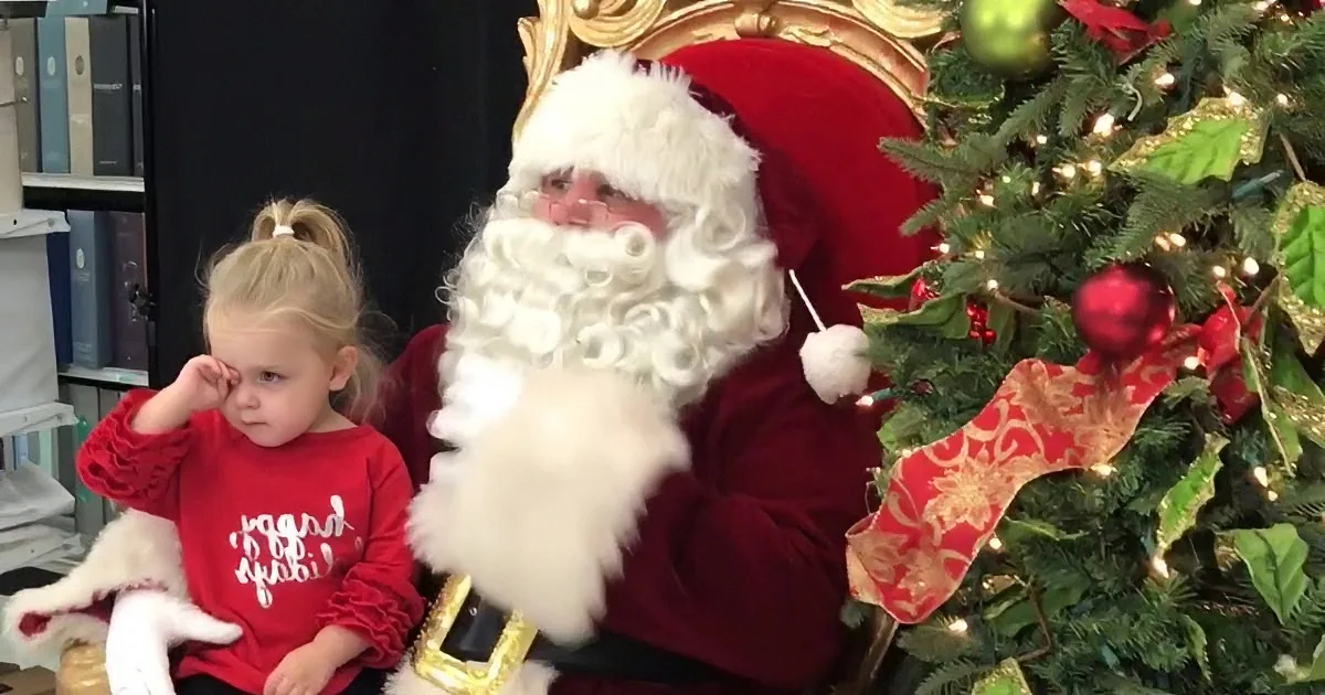 ''Santa''s Easiest Task yet: All I Want for Christmas Is a Nap''