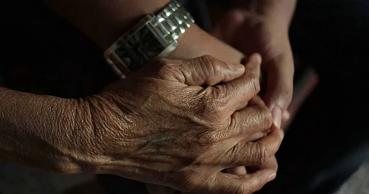 A 4-Year-Old Boy Disappears. 25 Years Later, a Knock at the Door Leaves Everyone in Tears