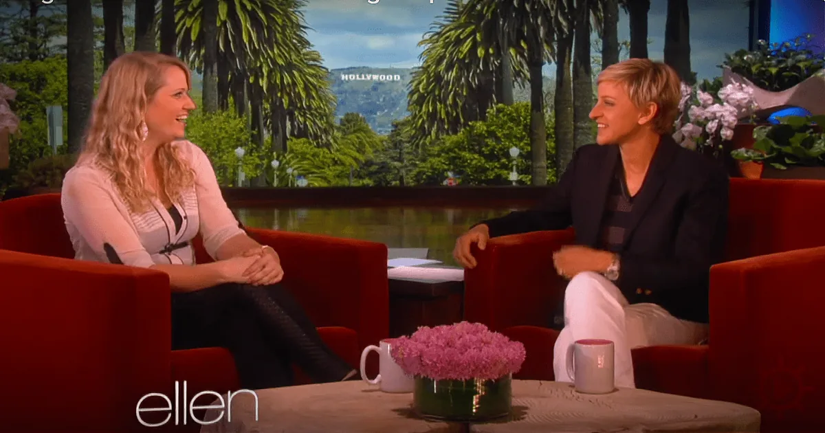 Waitress Pays for Struggling Soldiers'' Check and Gets a Huge Surprise at Ellen