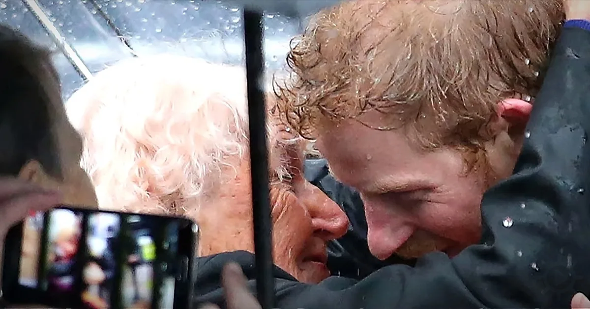 She Didn''t Think Prince Harry Would Recognize Her, but His Face Says It All