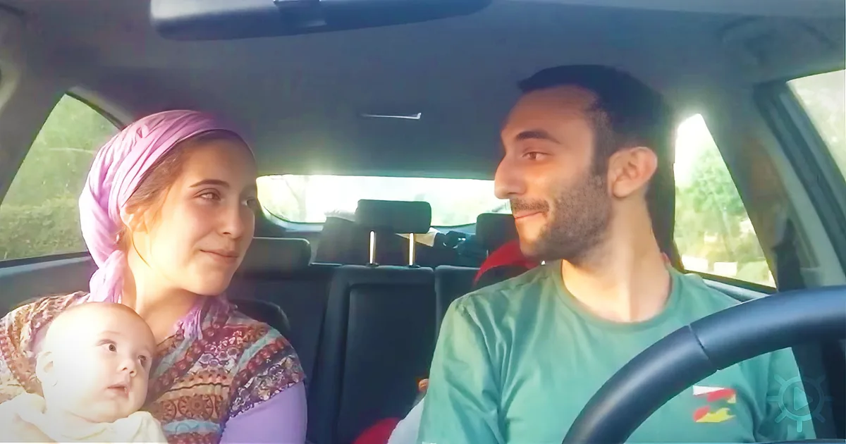 Watch This Baby''s Reaction to His Mom and Dad''s Performance of This Duet!