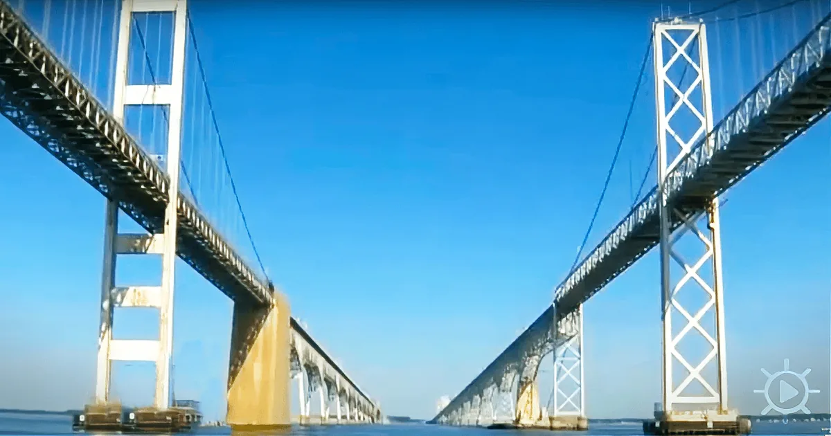 Is This the ''Scariest Bridge in the Us?'' How This Woman Gets Across Might Convince You!