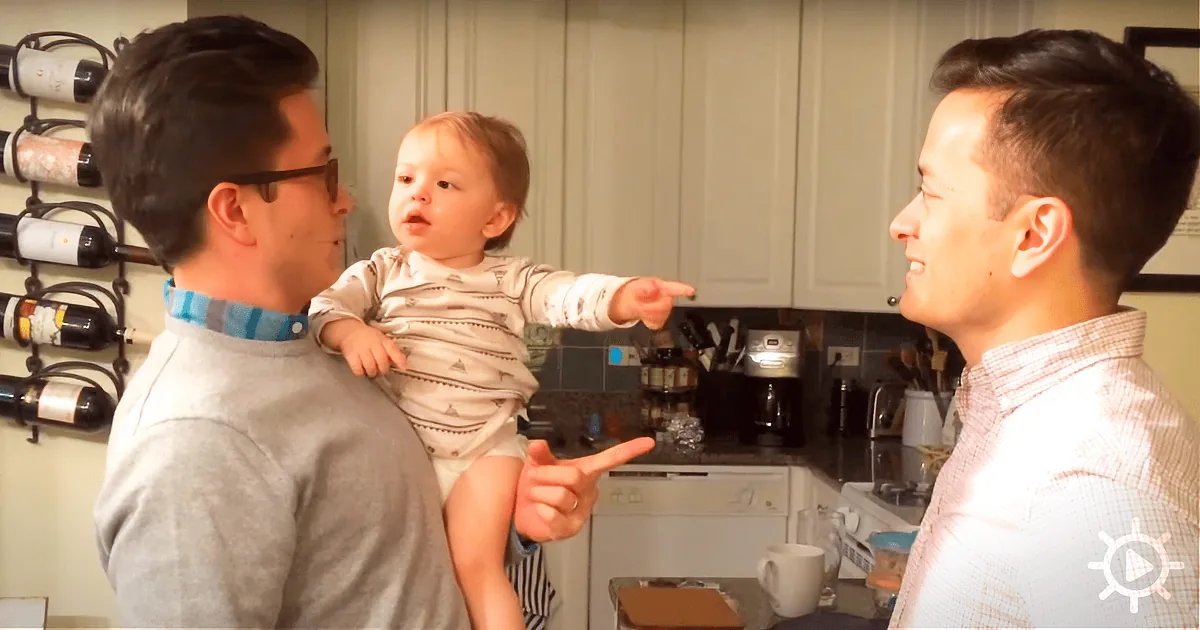 A Baby Meets Dad''s Twin for the First Time. His Confused Look Is Just Too Adorable