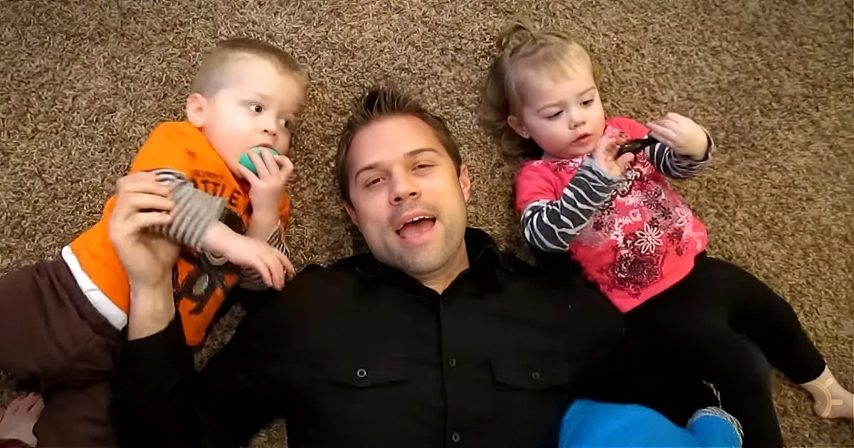 ''Five Kids and Living the Life: He''s a Daddy and He Knows It!''
