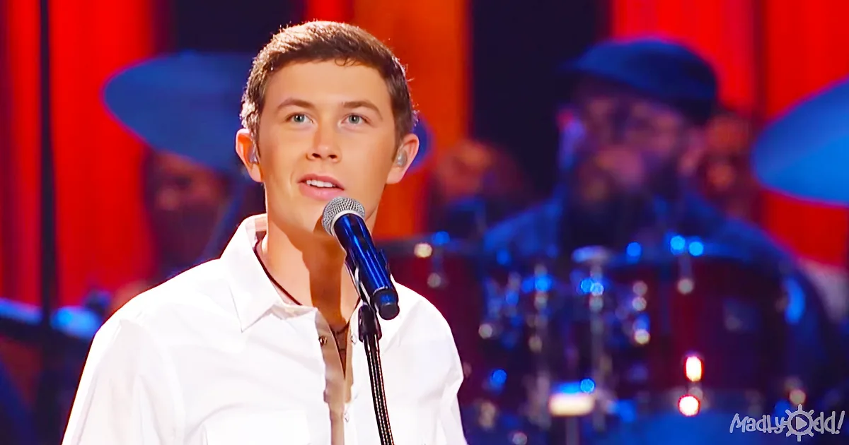 Scotty McCreery Sings ''The Dance'' at the Grand Ole Opry