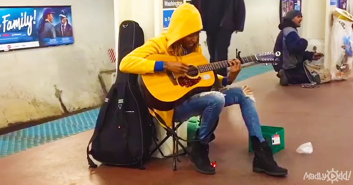 Underground Venue: Busker Impresses Tough Chicago Audience