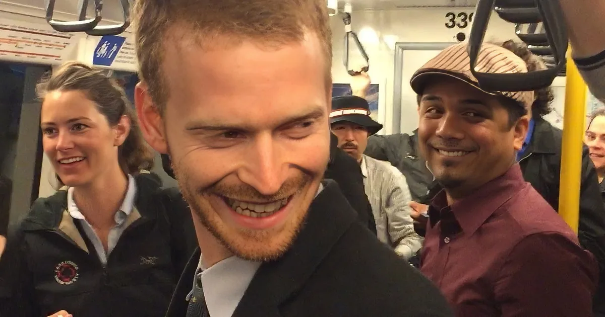 Taking the Train to Oz: a Surprise Monday-Morning Singalong for Commuters