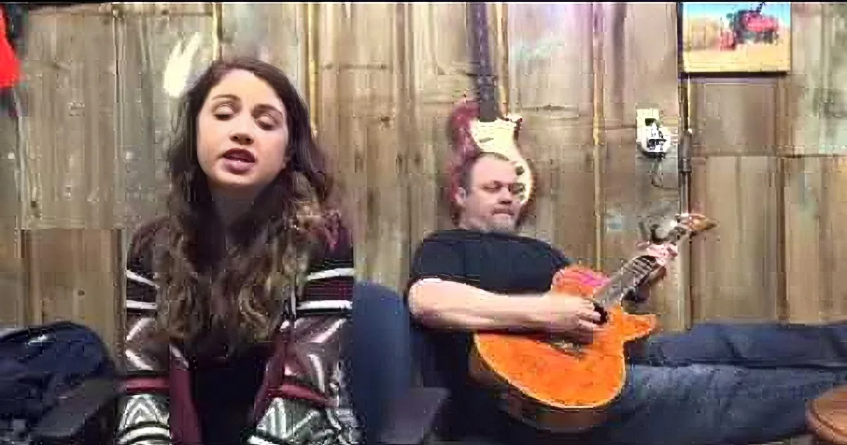 Fresh Country Talent: Alexandra Kay Performs Amazing ''Jolene''