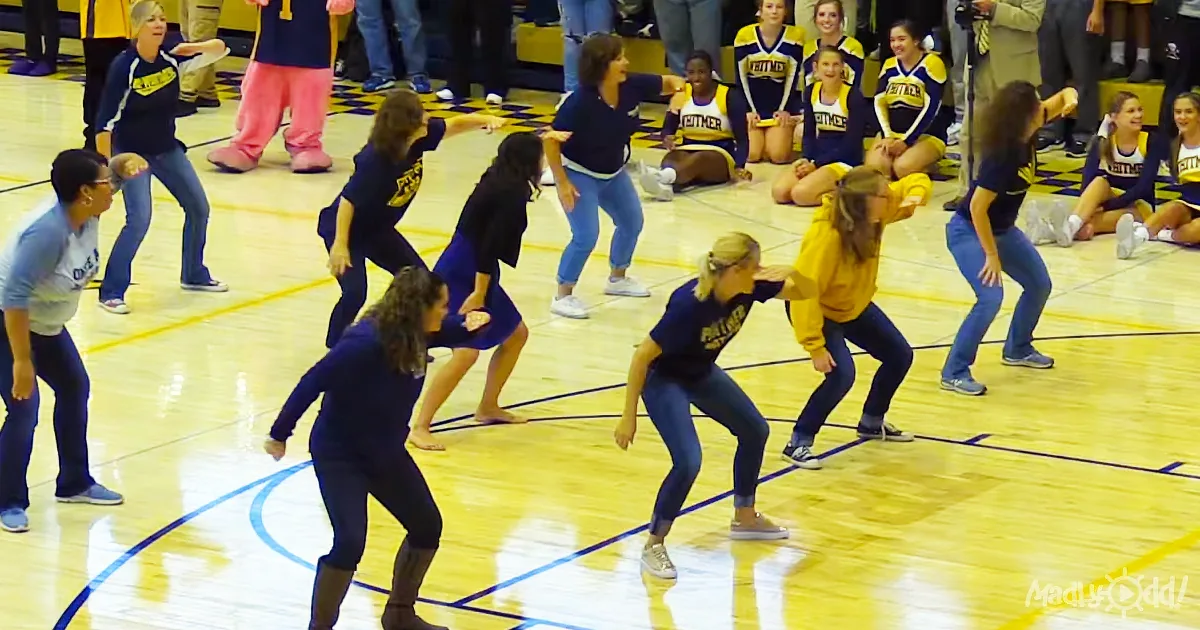 A Principal''s Speech Is Interrupted When the Teachers Take the Stage to Put on an Amazing Show!