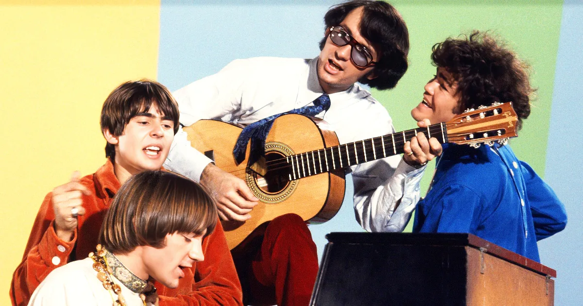 Watch the Monkees Sing ''Daydream Believer'' Like It''s 1967 Again