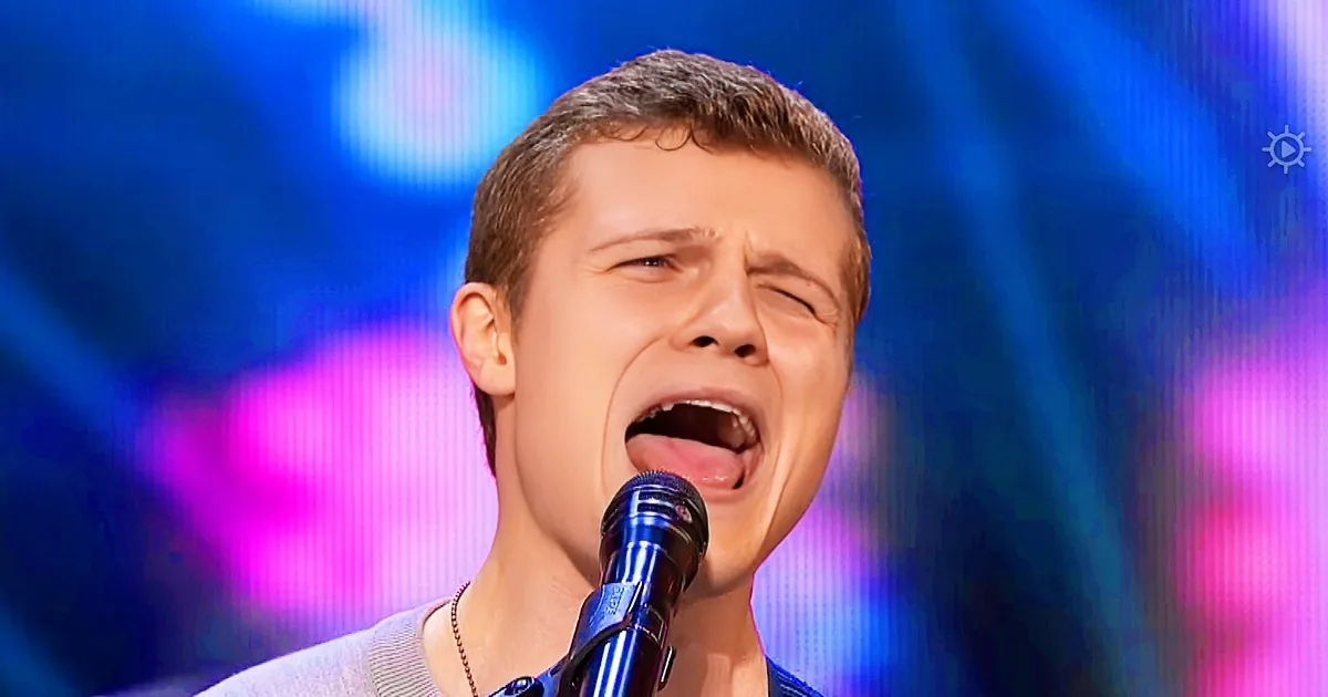 He Sings a Tearful Tribute for His Mom and Even Simon Cowell Starts to Cry