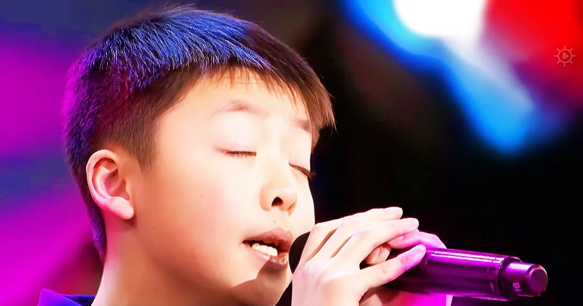 Simon Promises to Buy Him a Puppy After He Sings ''You Raise Me Up'' on America''s Got Talent